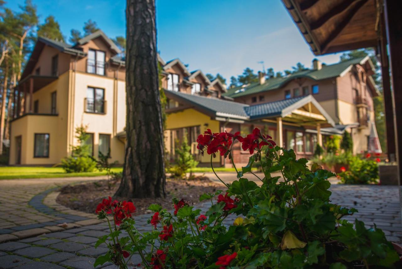 Hotel Eljot Sielpia Wielka Εξωτερικό φωτογραφία
